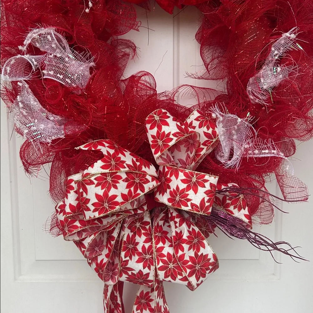Elegant Red and White Holiday Wreath with Poinsettia